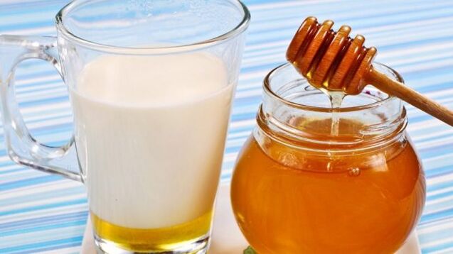 Kefir s medom za pomlađivanje kože ruku